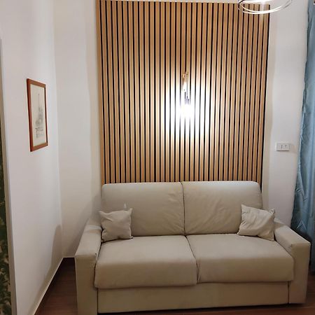 Andrew 2 Bed & Breakfast Наполи Екстериор снимка