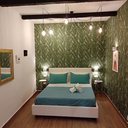 Andrew 2 Bed & Breakfast Наполи Екстериор снимка