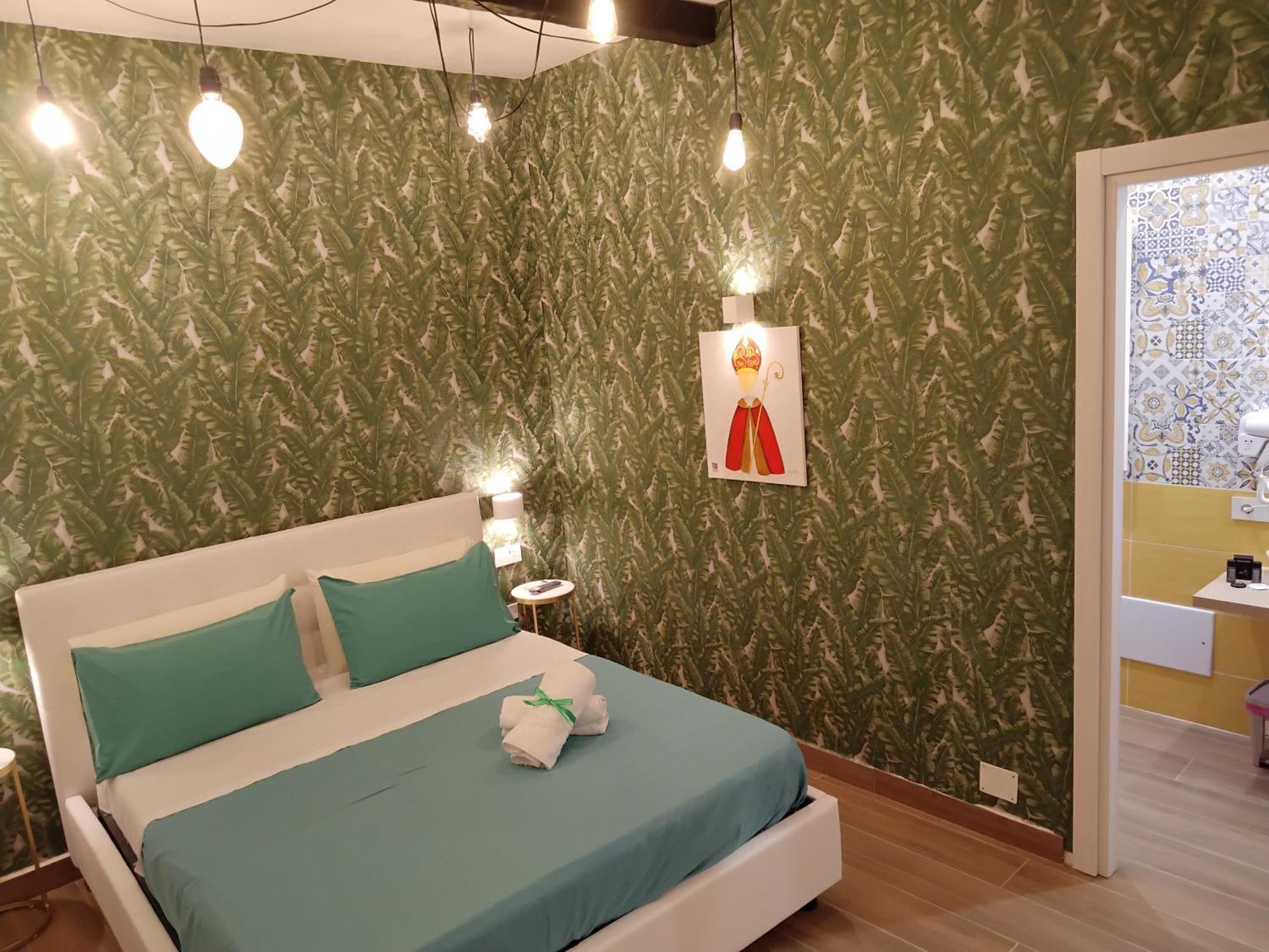 Andrew 2 Bed & Breakfast Наполи Екстериор снимка
